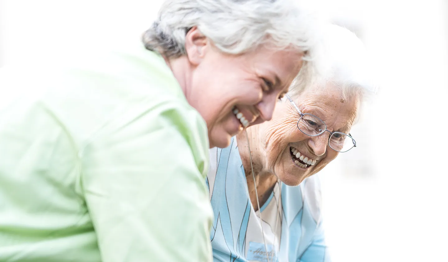 Grafik zur Checkliste, ob ein Pflegedienst zur Unternehmensnachfolge bei der DEUTSCHEFACHPFLEGE passt.